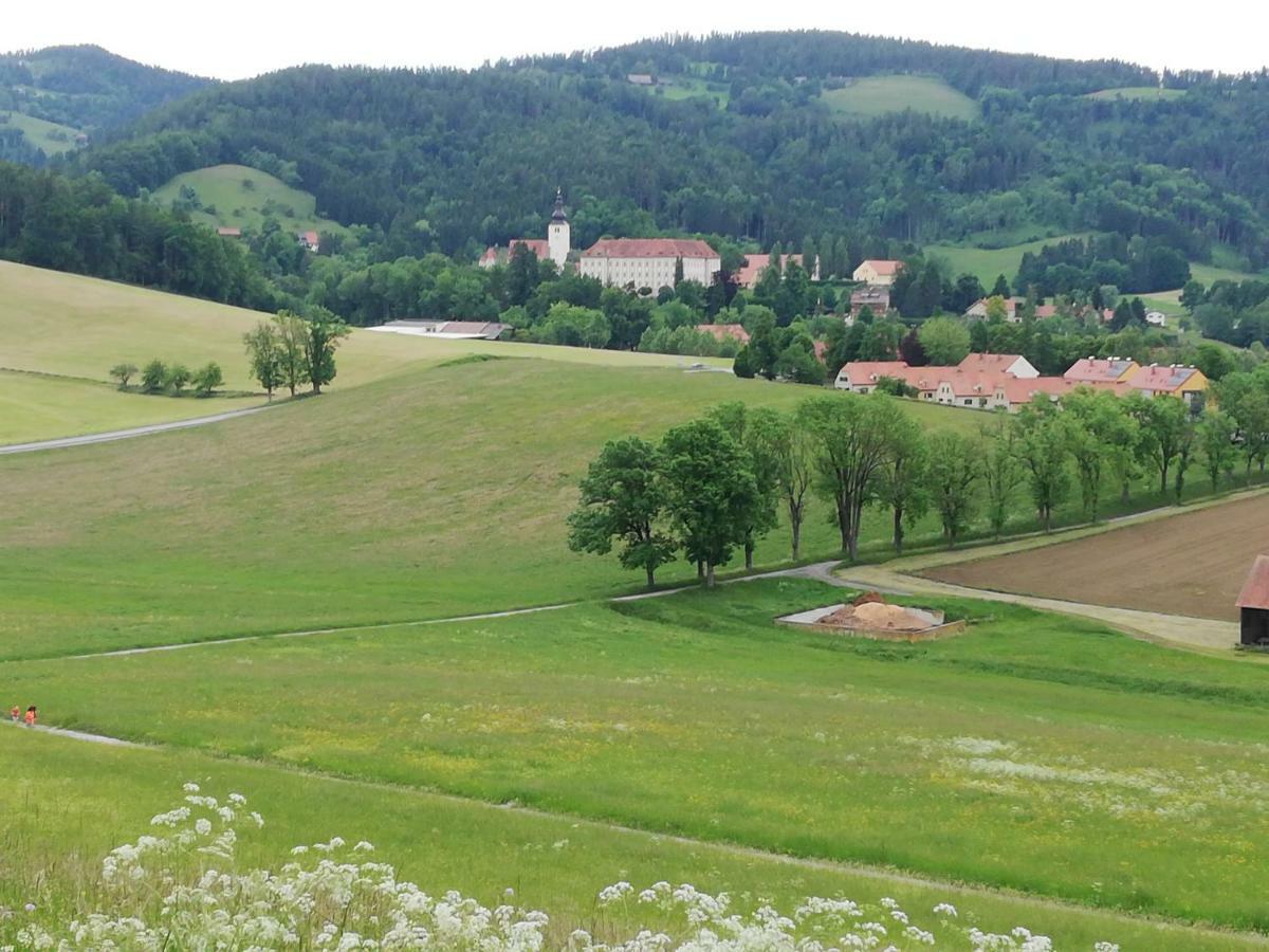 Haus Mit Garten Familie Pabst Maria Lankowitz Exterior foto