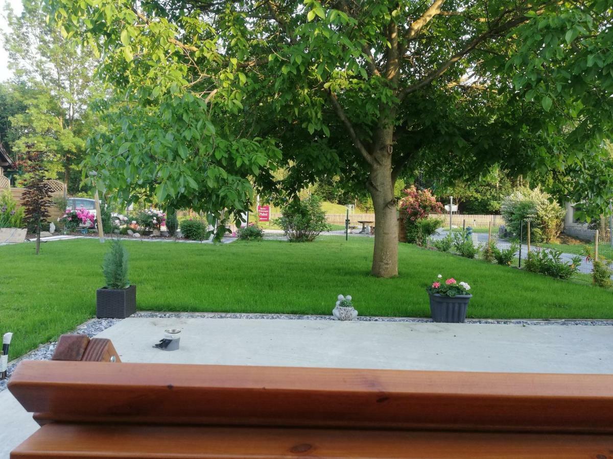 Haus Mit Garten Familie Pabst Maria Lankowitz Exterior foto